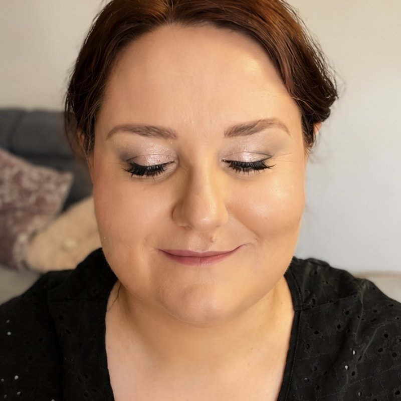 Realizacja makijażu — Blush Atelier